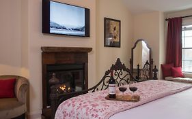 Caldwell House Bed And Breakfast Salisbury Mills Ny 3*